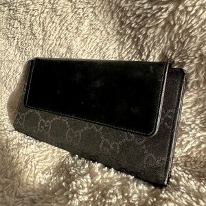 Gucci Black Leather Wallet